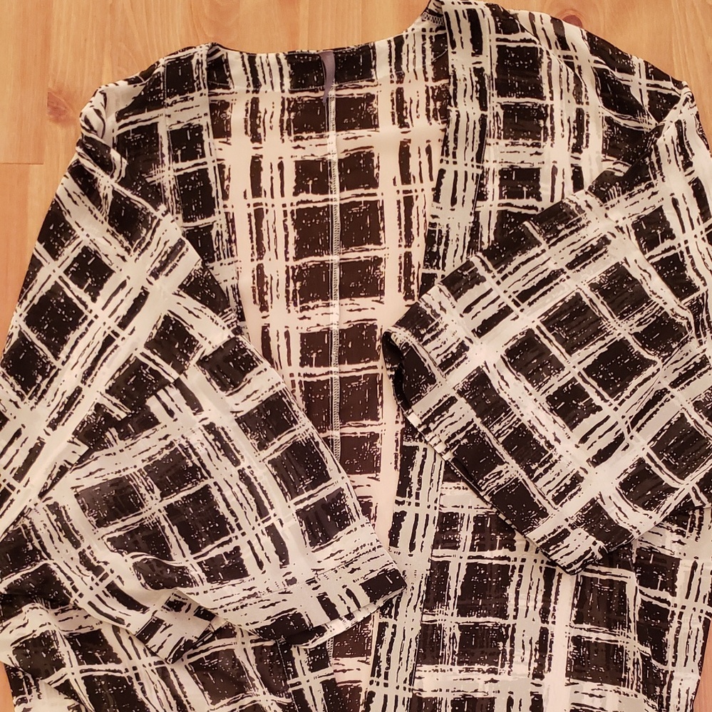 Massini Black & White Knee Length Tunic